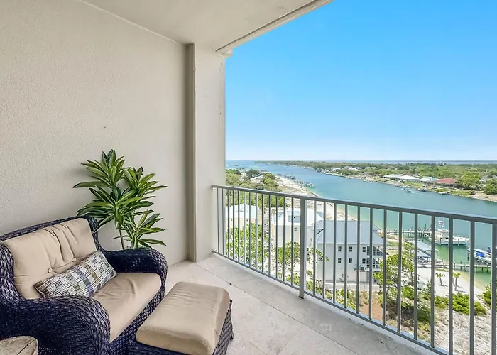 Sailmakers Place Unit 903 Pensacola