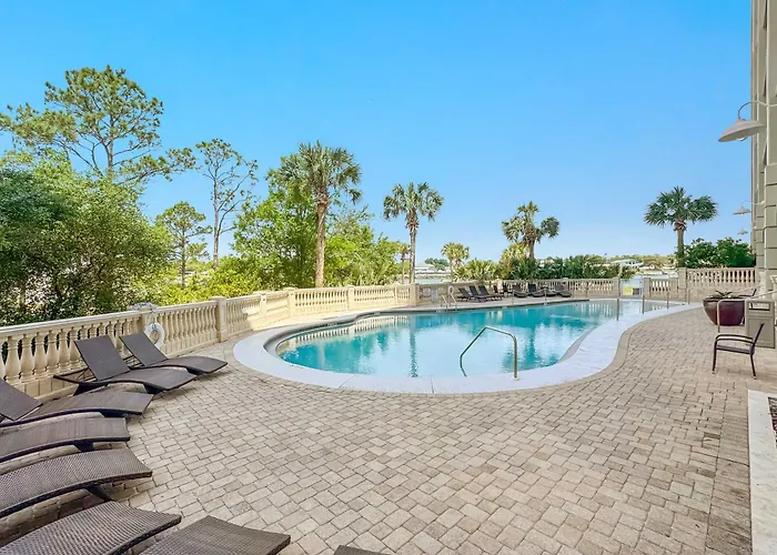Sailmakers Place Unit 903 Pensacola